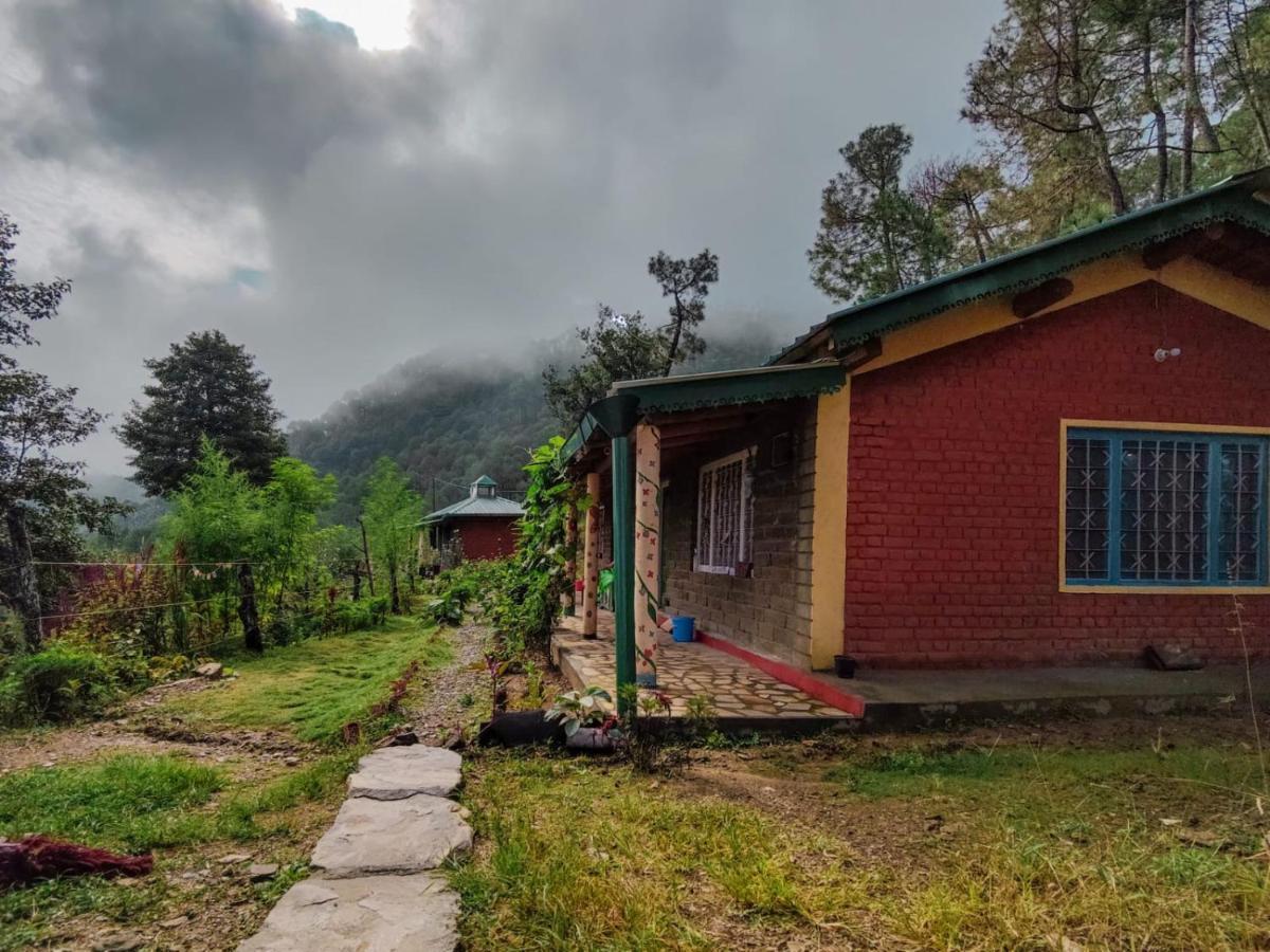 Zenoaks Homestay المورا المظهر الخارجي الصورة