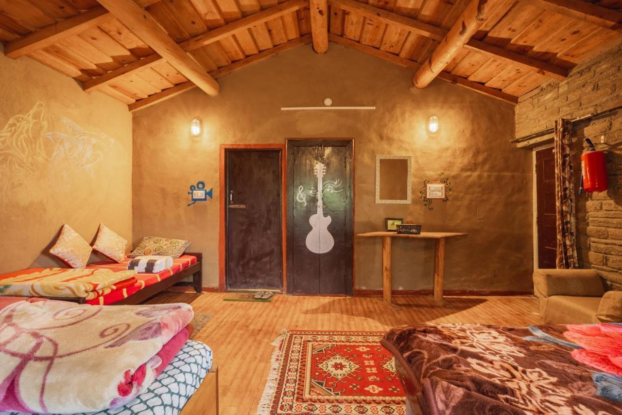 Zenoaks Homestay المورا المظهر الخارجي الصورة