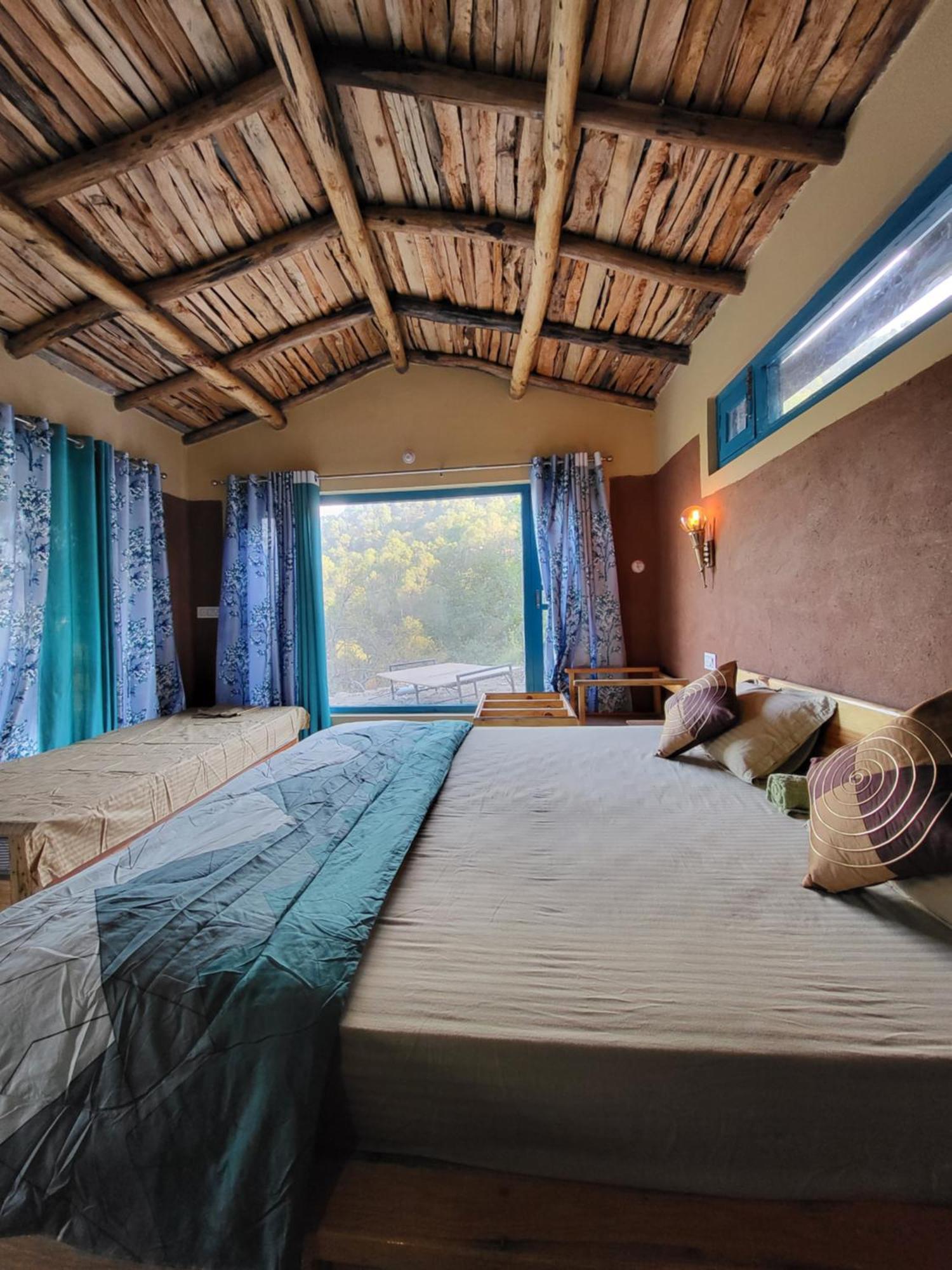 Zenoaks Homestay المورا المظهر الخارجي الصورة