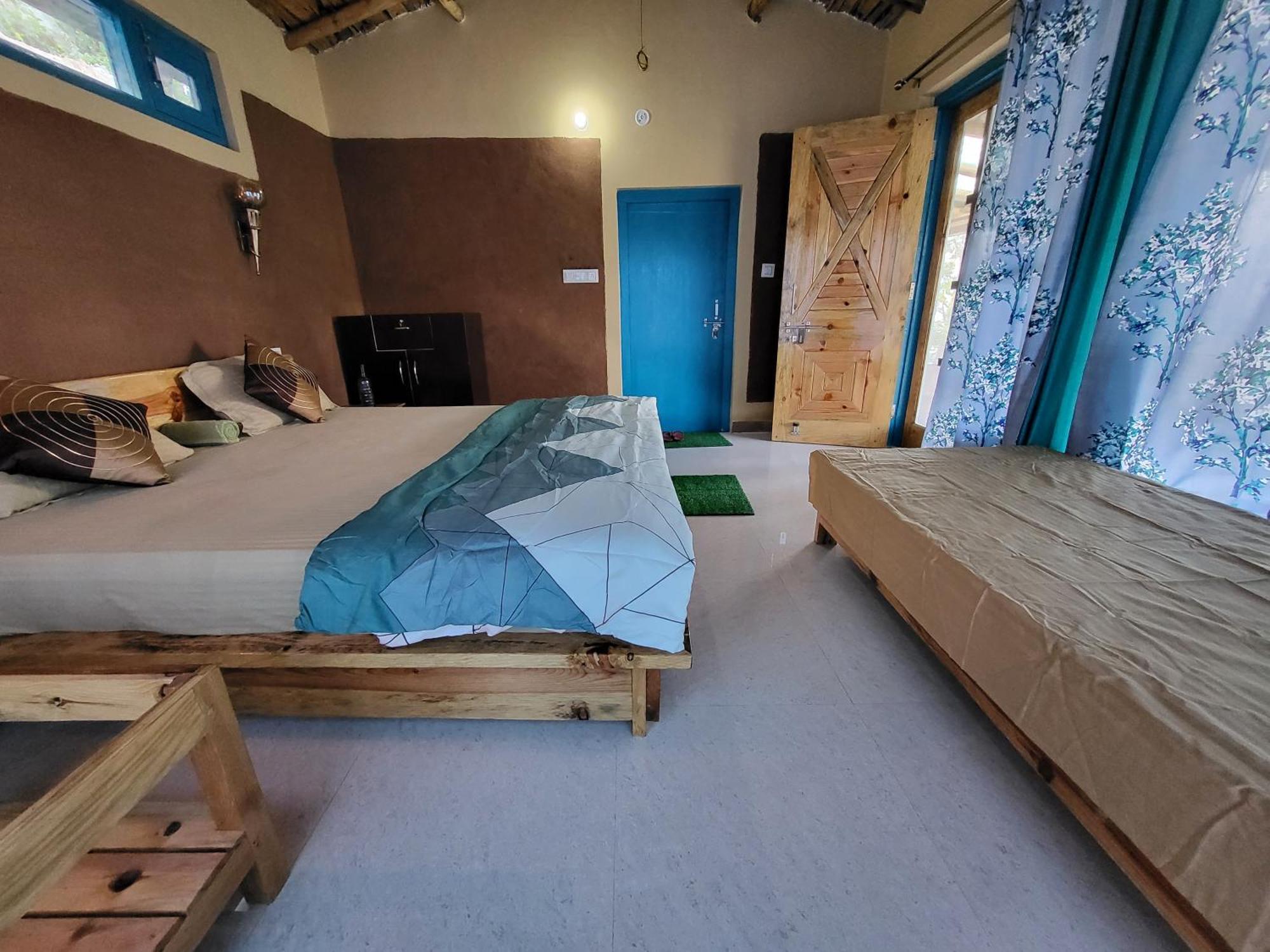 Zenoaks Homestay المورا المظهر الخارجي الصورة