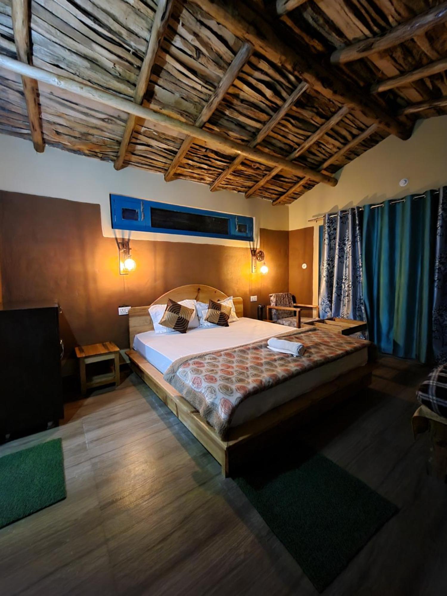 Zenoaks Homestay المورا المظهر الخارجي الصورة