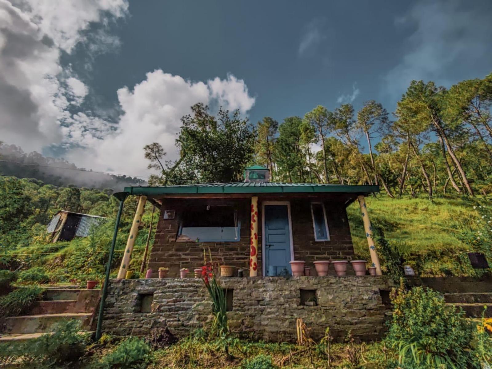 Zenoaks Homestay المورا الغرفة الصورة